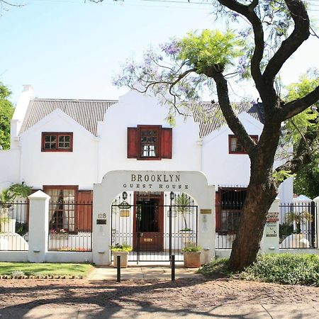 Brooklyn Guesthouses Pretoria-Noord Exteriör bild