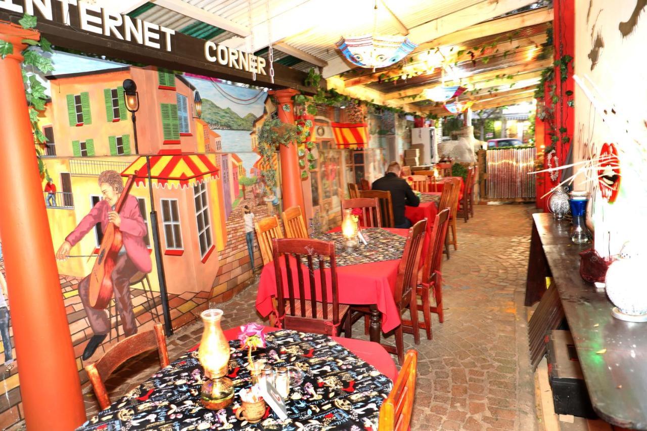 Brooklyn Guesthouses Pretoria-Noord Exteriör bild