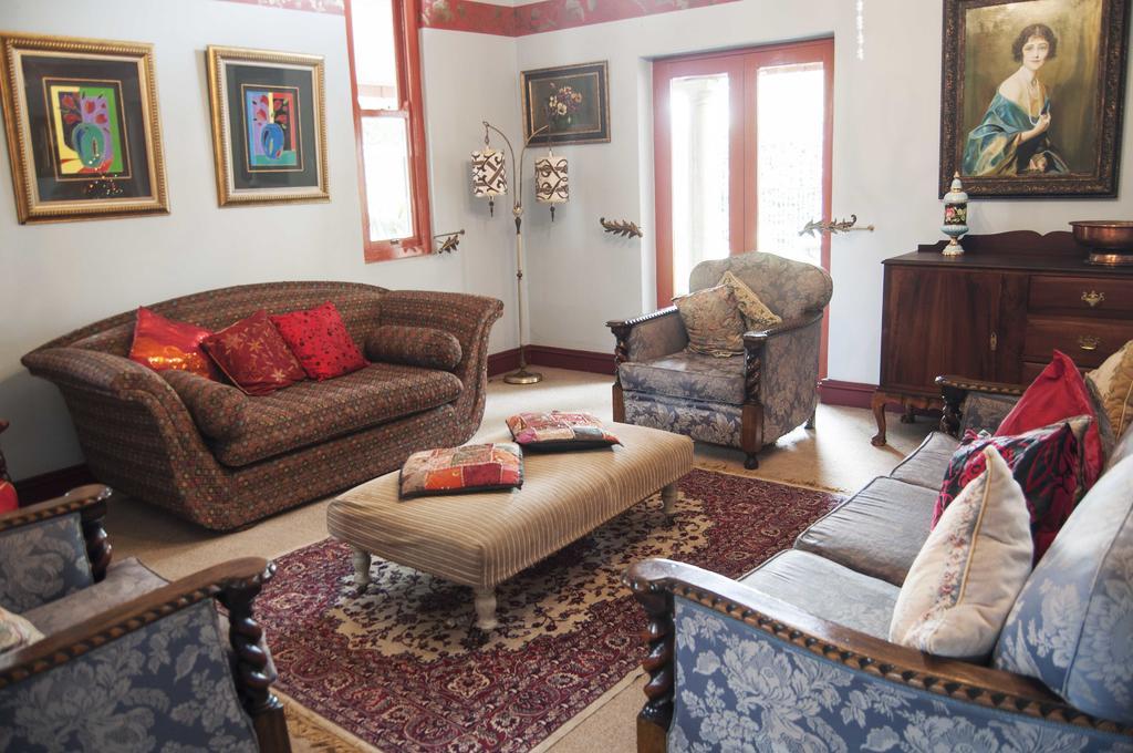 Brooklyn Guesthouses Pretoria-Noord Exteriör bild