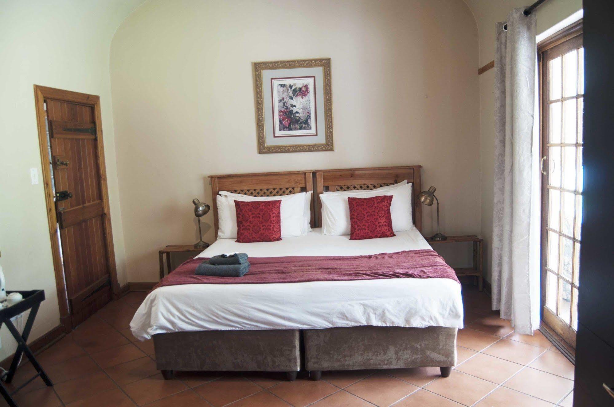 Brooklyn Guesthouses Pretoria-Noord Exteriör bild